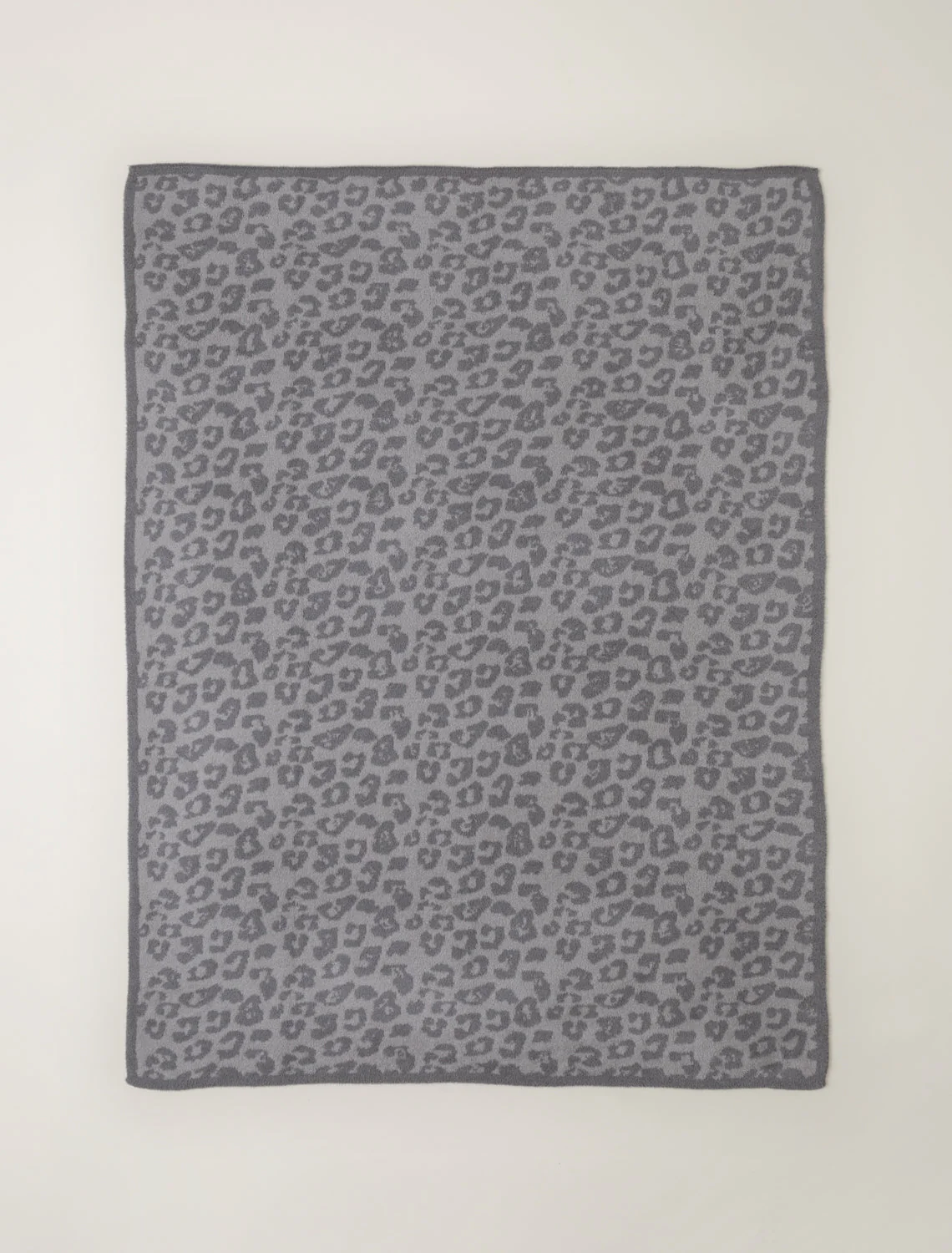CozyChic® Barefoot in the Wild® Throw - Image 14