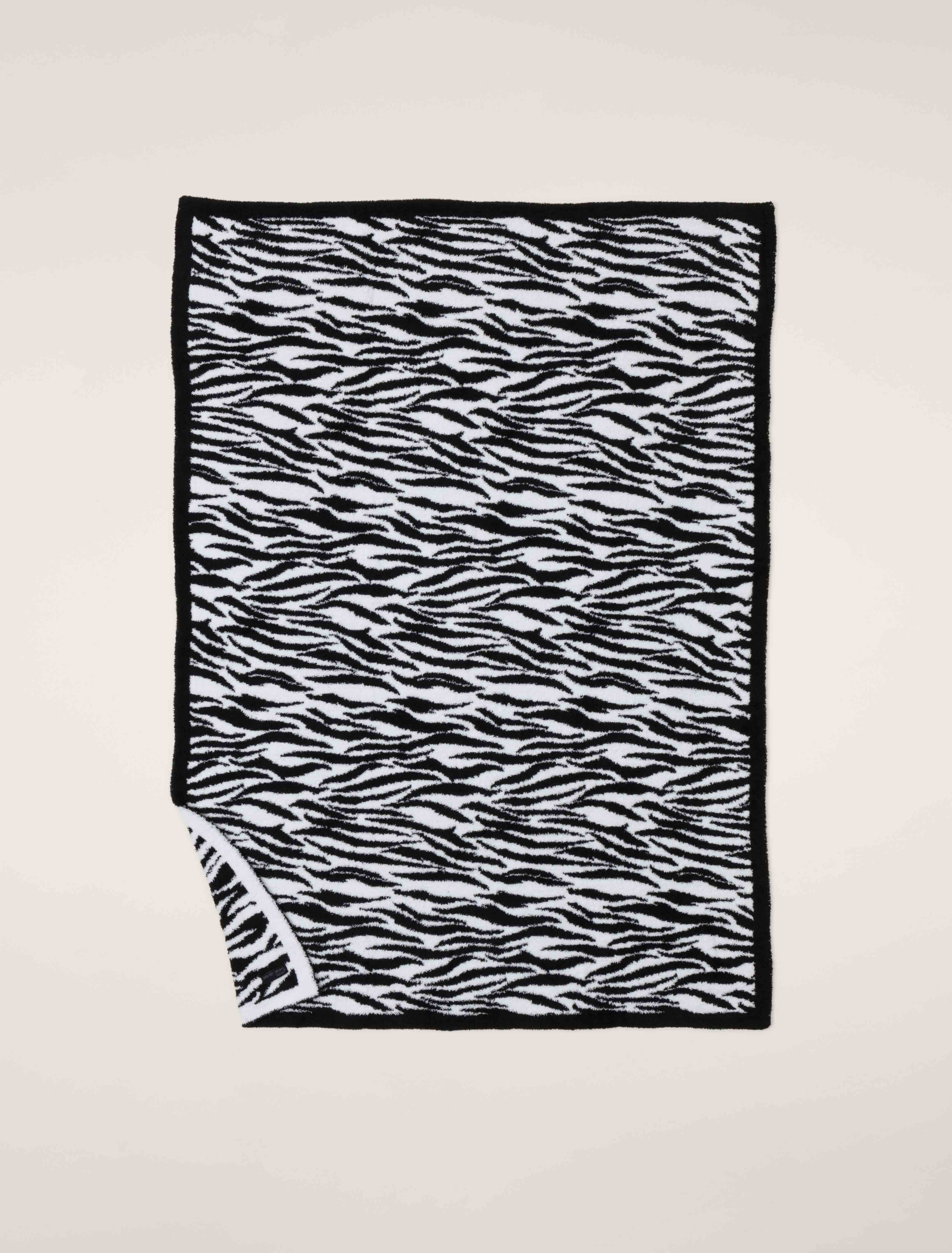 CozyChic® Tiger Print Blanket - Image 3
