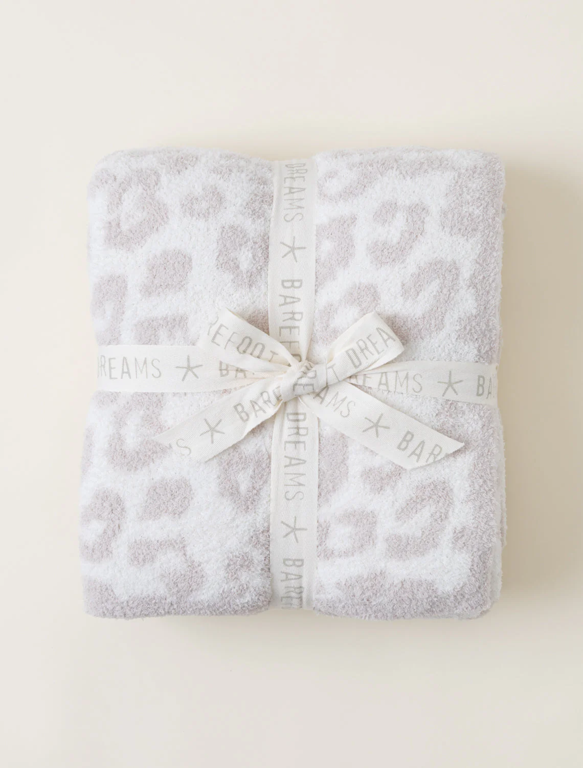 CozyChic® Barefoot in the Wild® Throw - Image 5