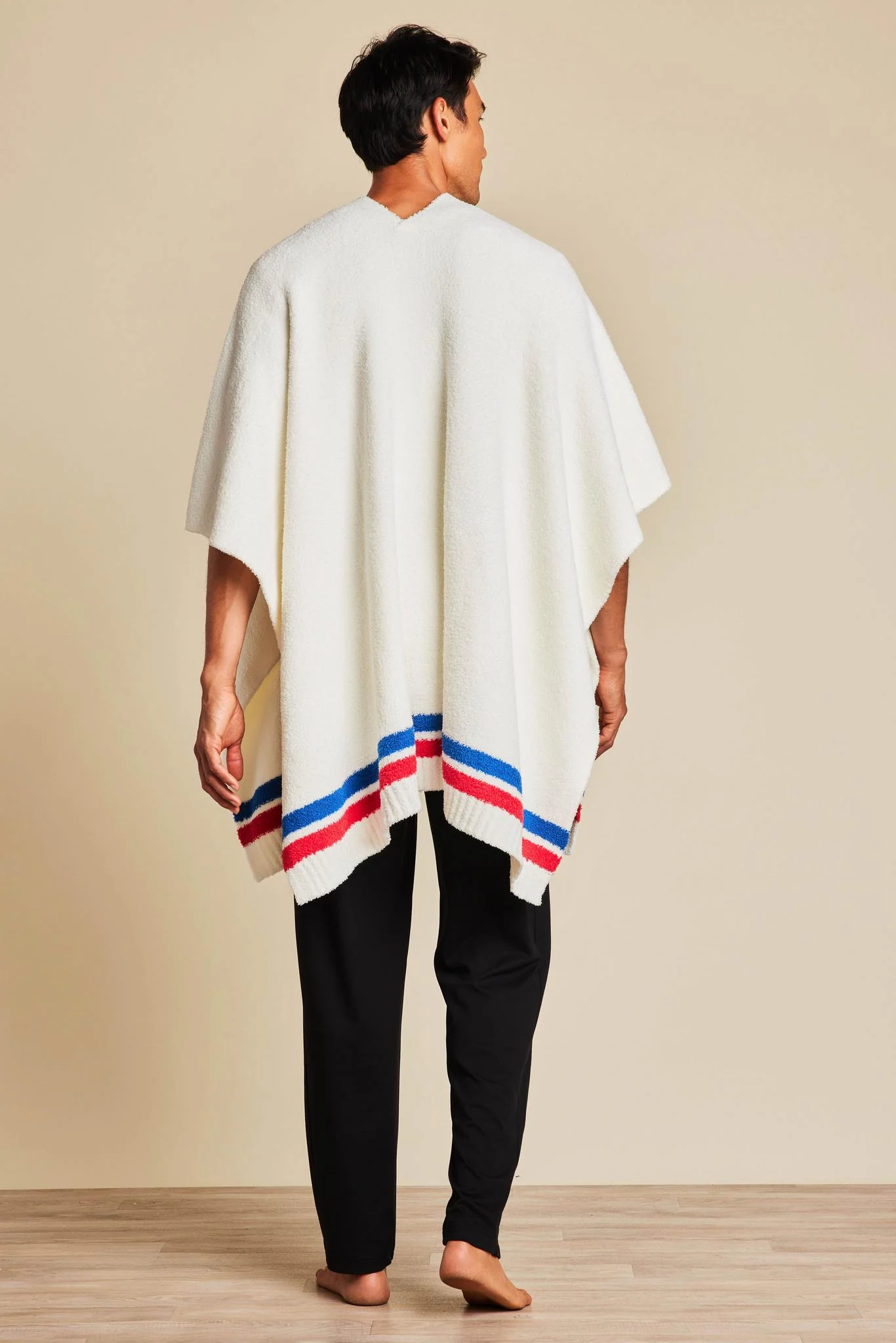 CozyChic® Chicago Cubs™ 3 in 1 Poncho - Image 3