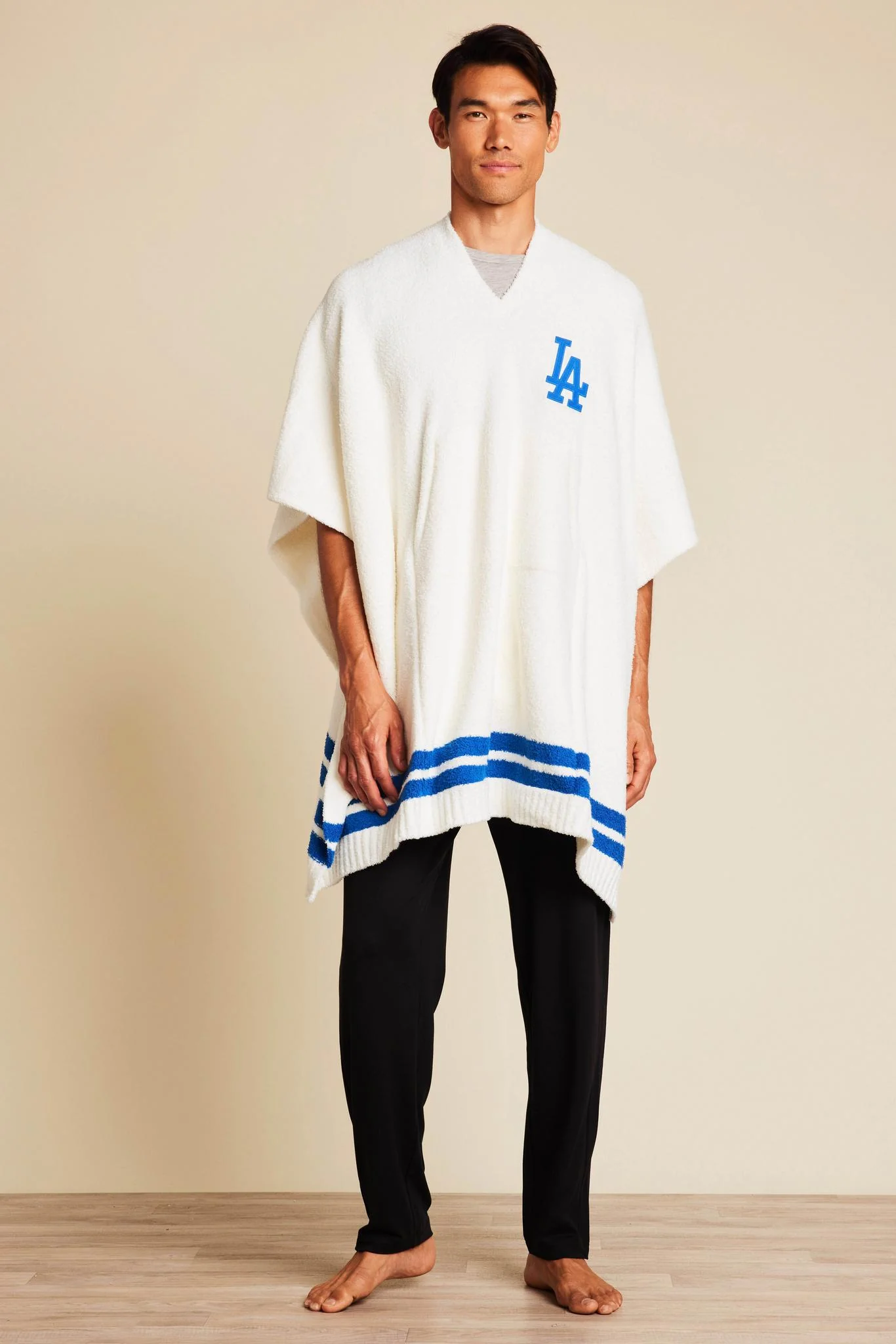 CozyChic® Los Angeles Dodgers™ 3 in 1 Poncho