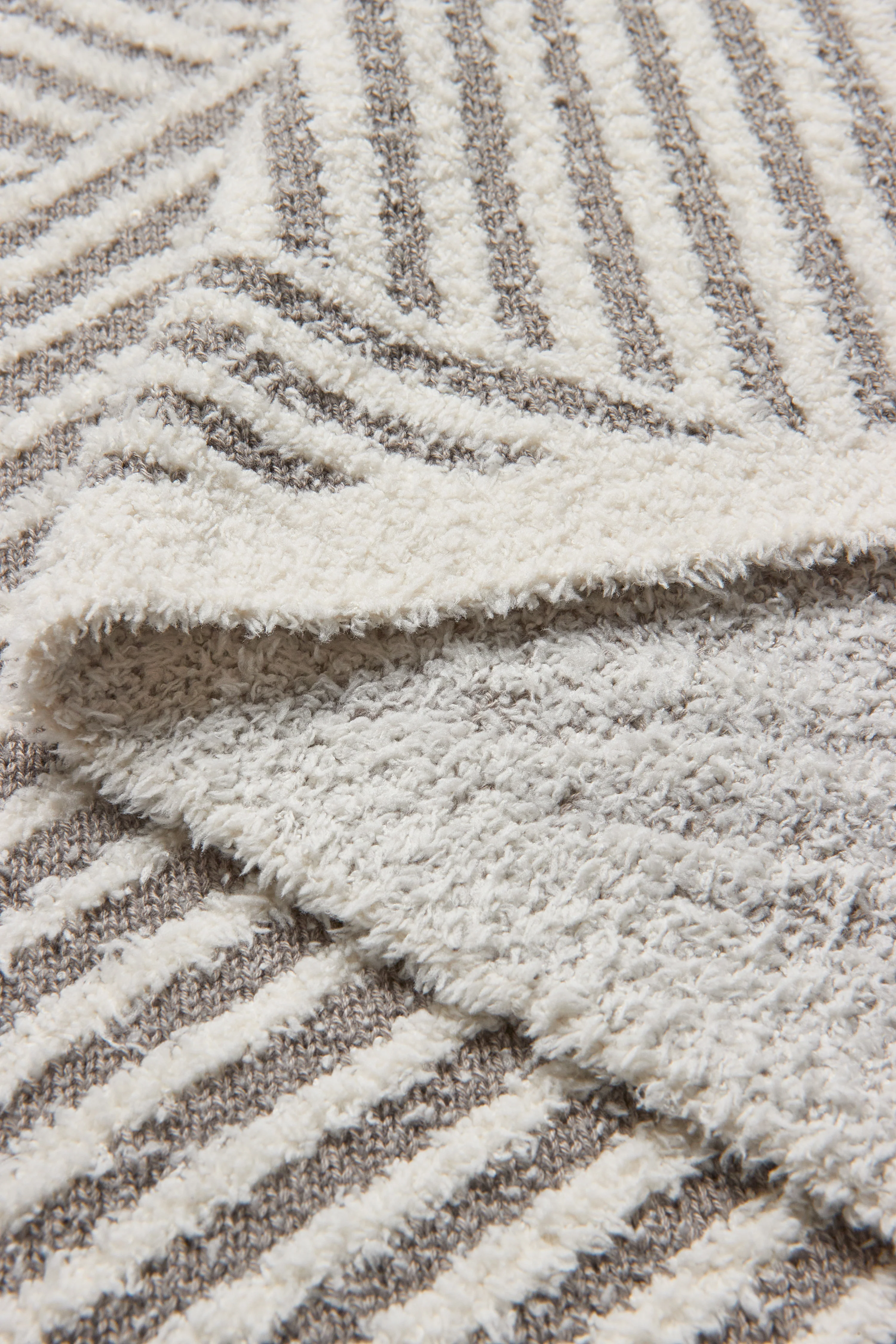 CozyChic® Cotton Linea Mixed Stripe Throw - Image 4