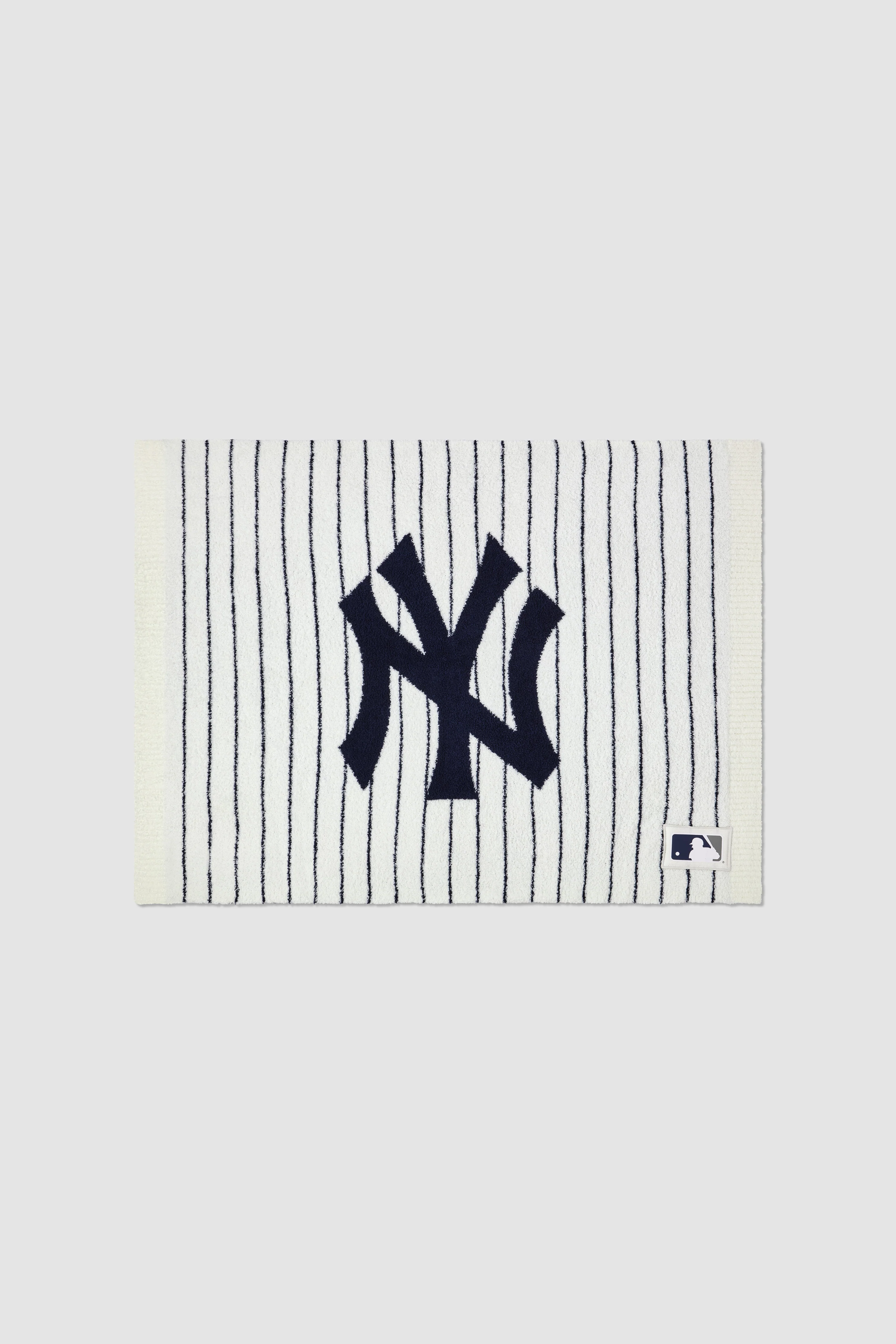 CozyChic® New York Yankees™ Stroller Blanket - Image 2