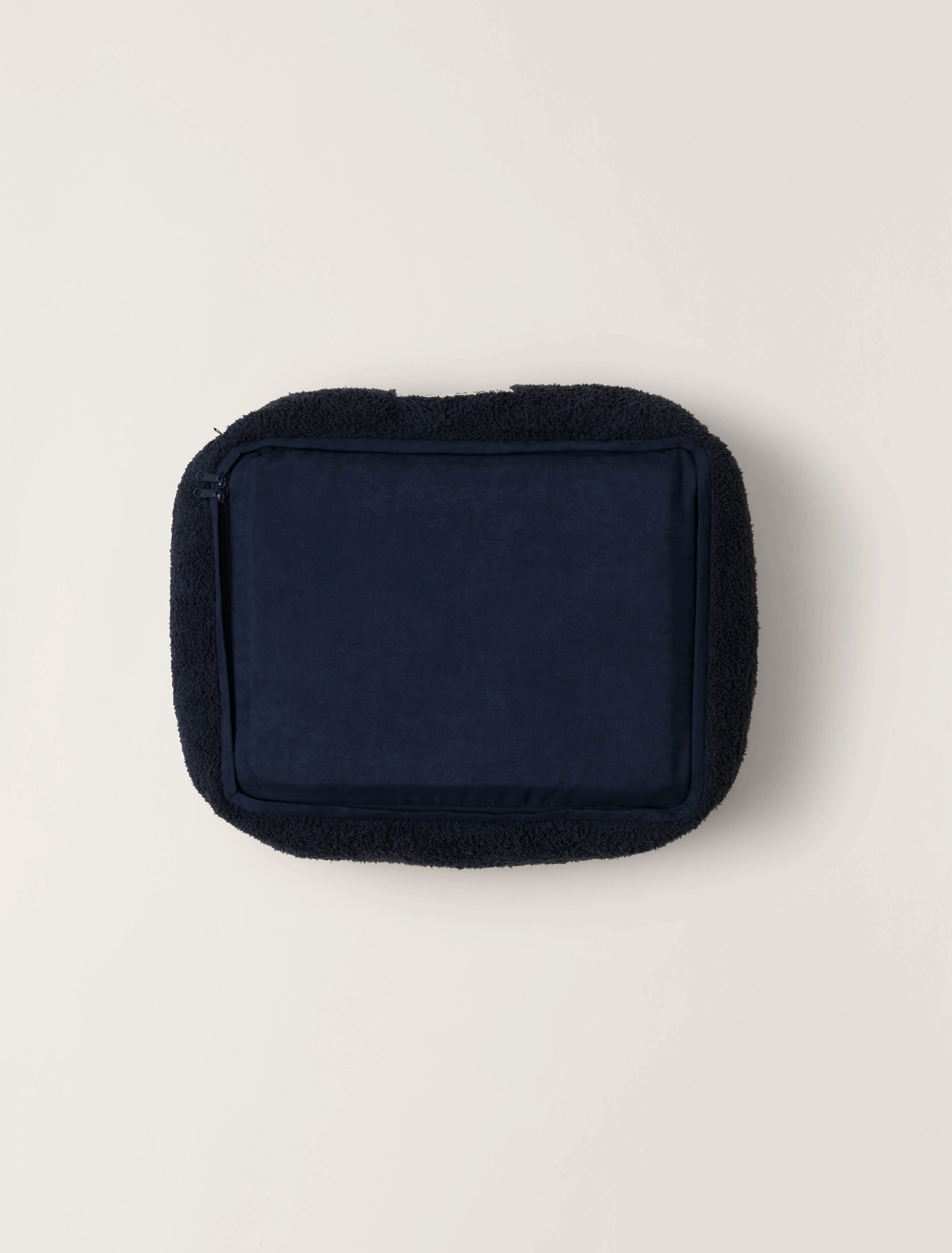 CozyChic® Team USA Pet Bed - Image 5