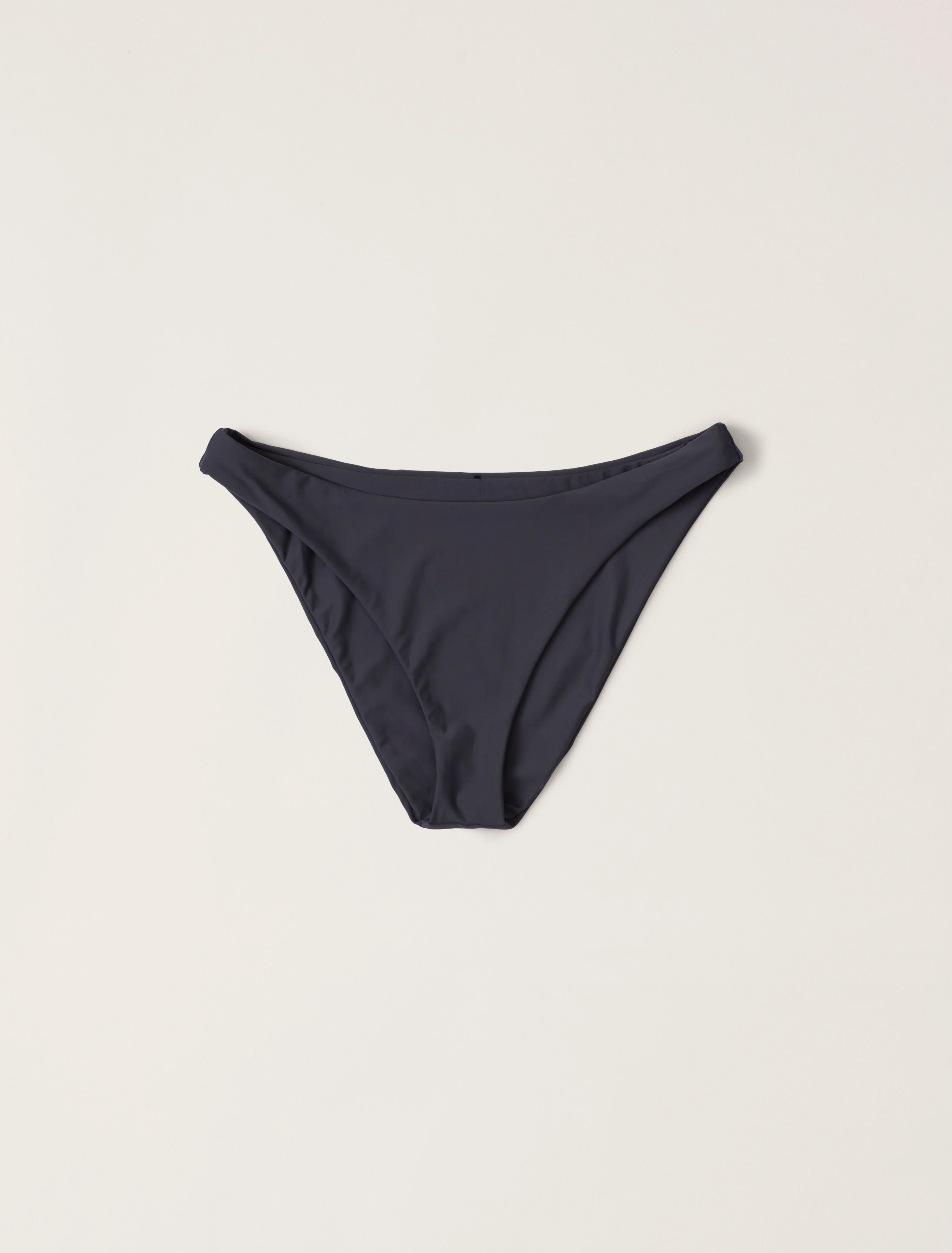 French Cut Bottom - Image 8