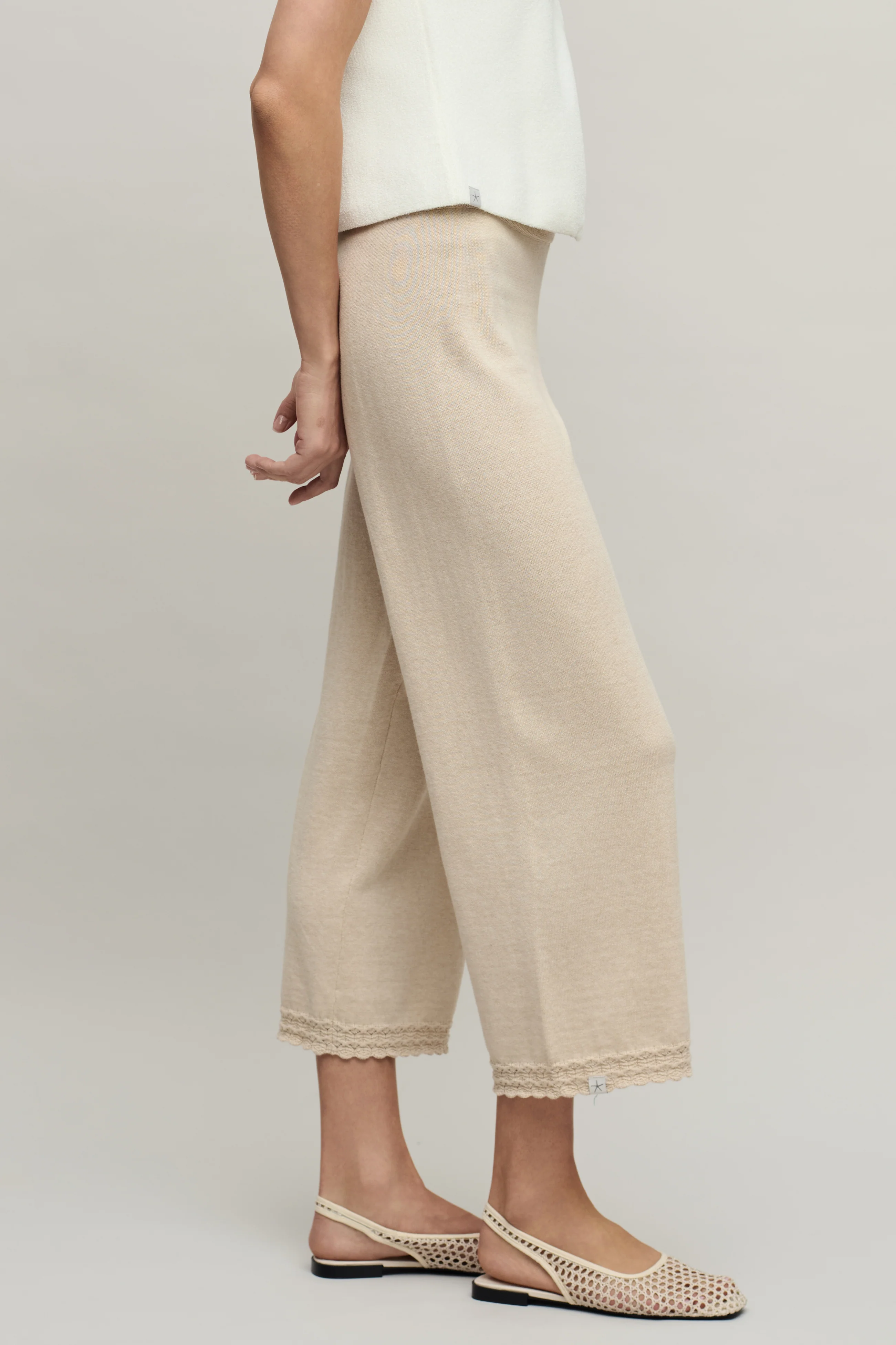 Heathered Cotton Tulip Pointelle Trim Crop Pant - Image 2