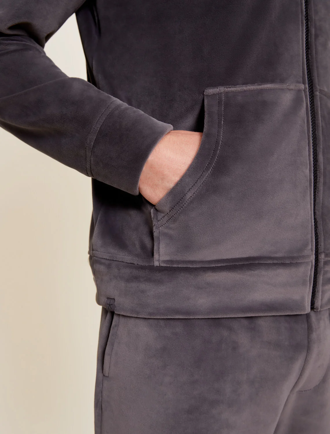 LuxeChic® Hoodie - Image 5