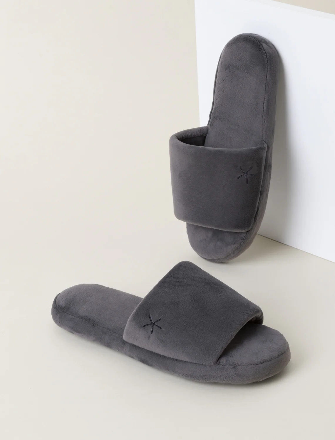 LuxeChic® Slides - Image 5
