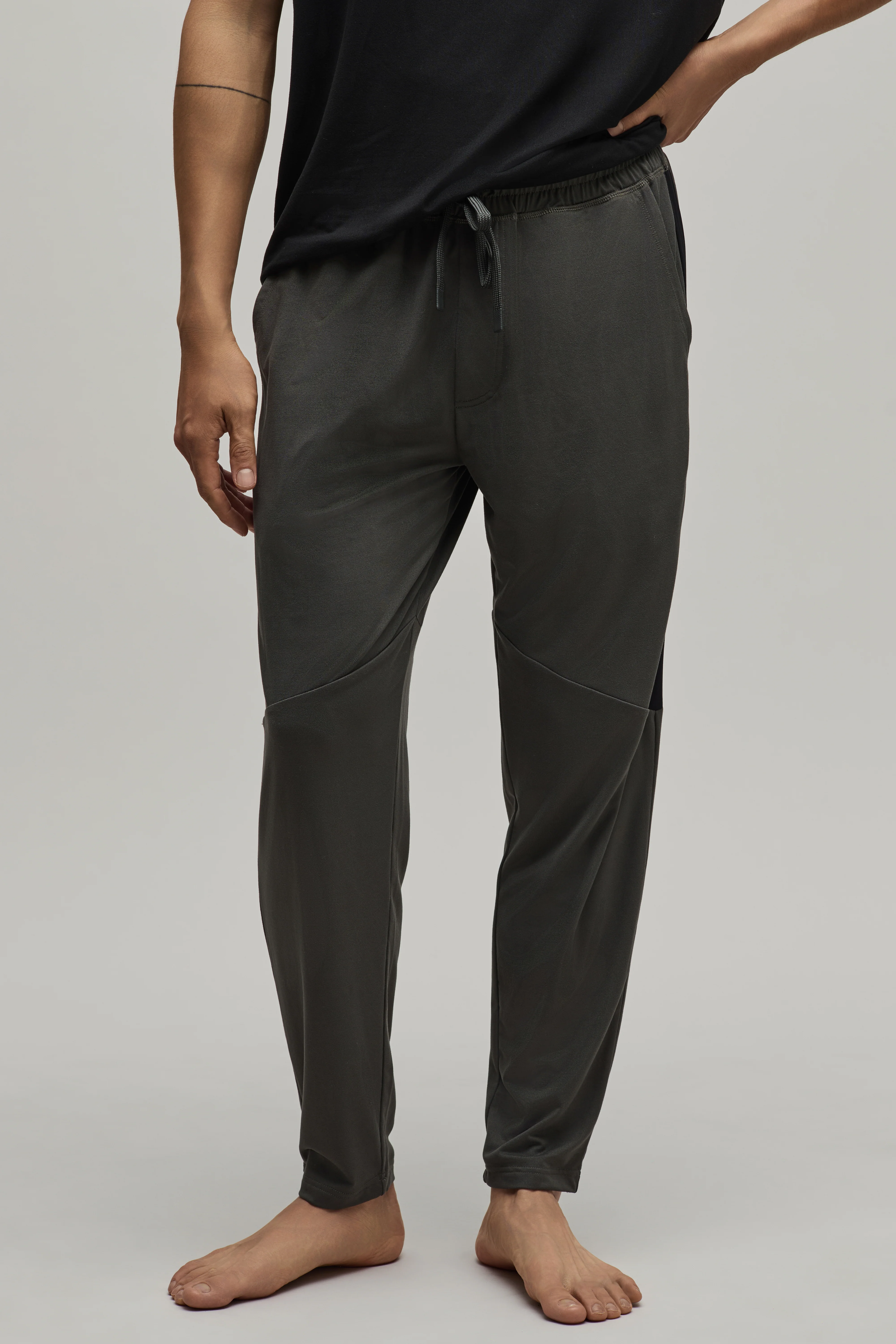 Malibu Collection® Butterchic Slim Pant