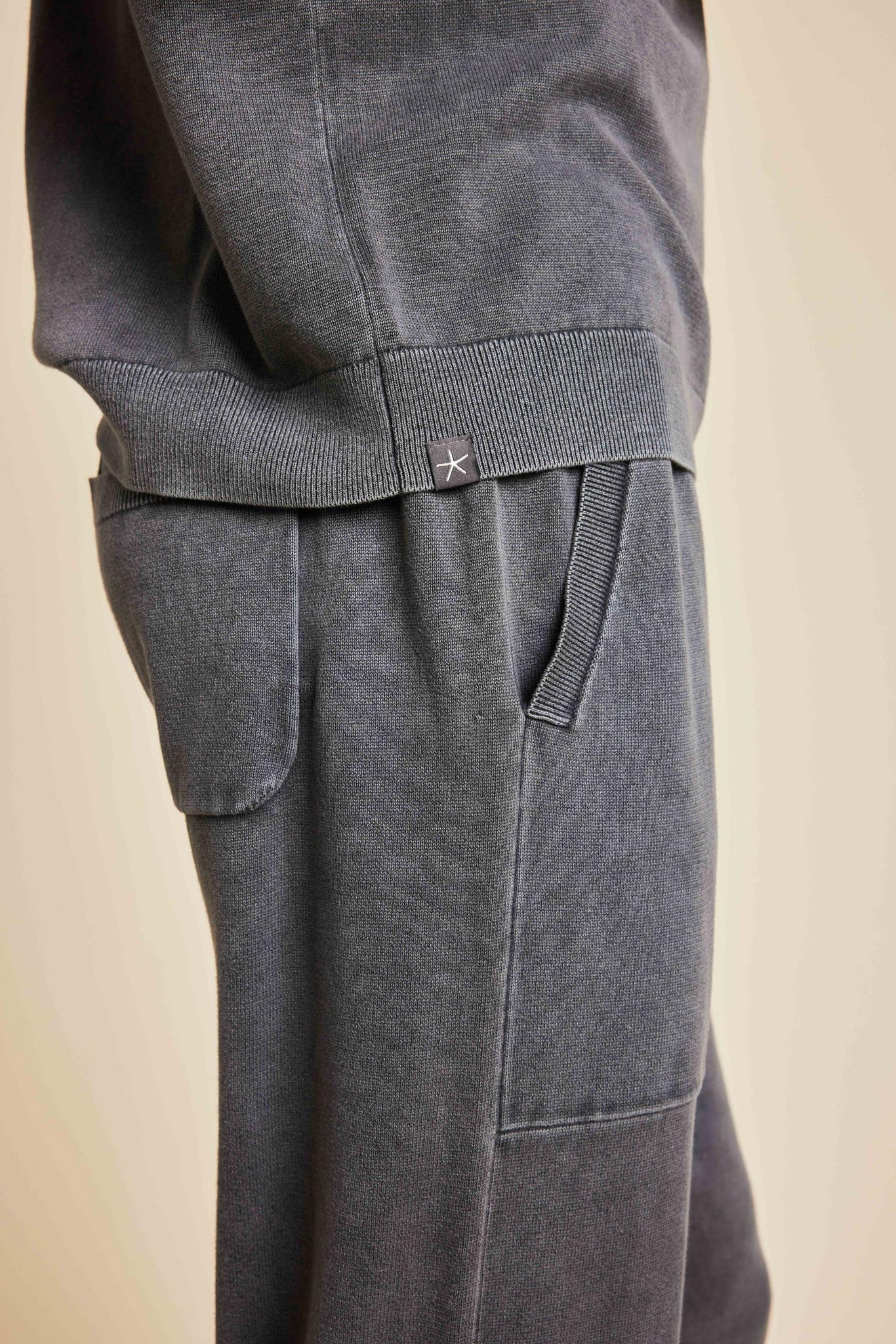 Sunbleach Jogger - Image 7
