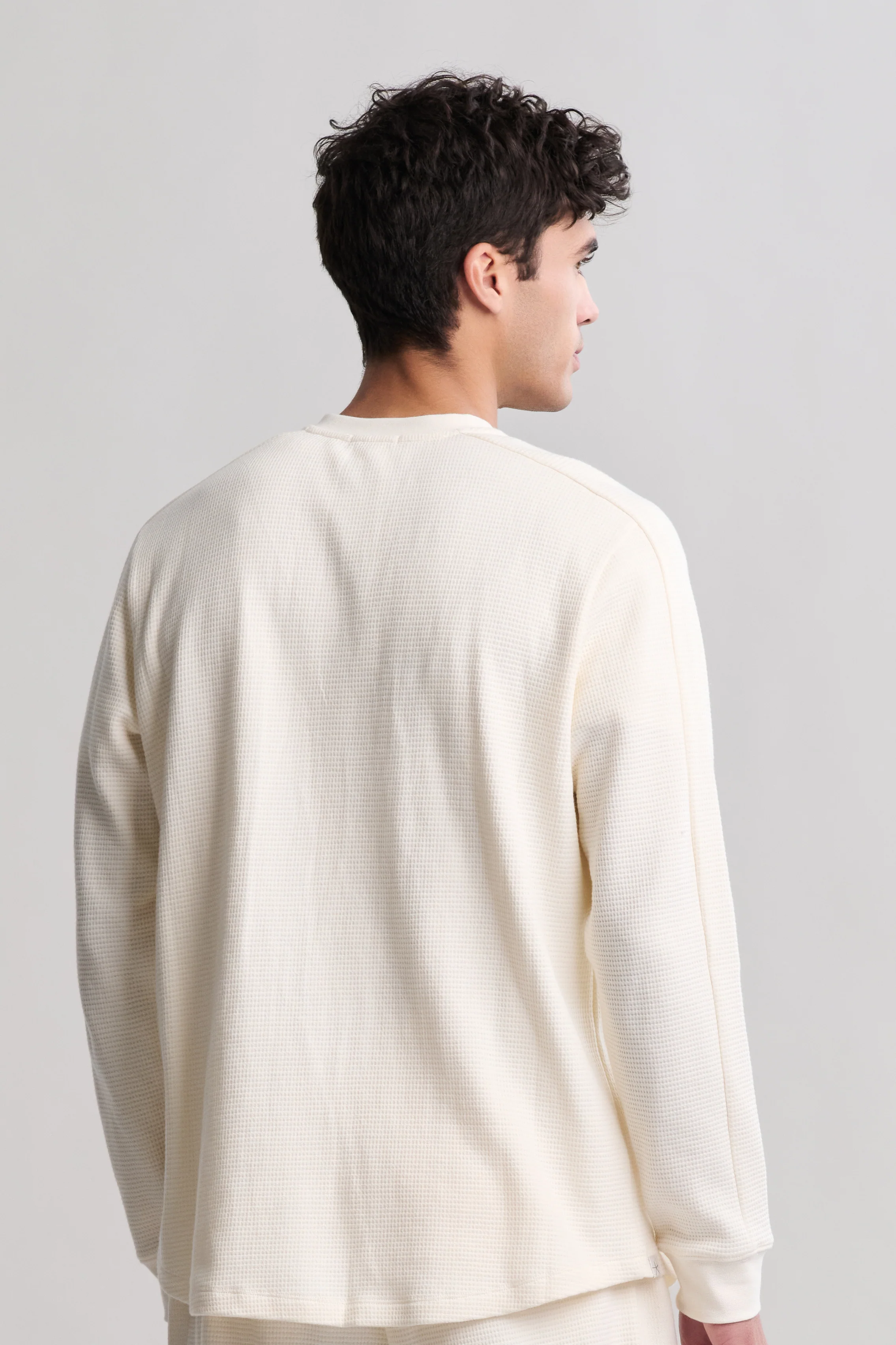 Waffle Thermal Henley - Image 3