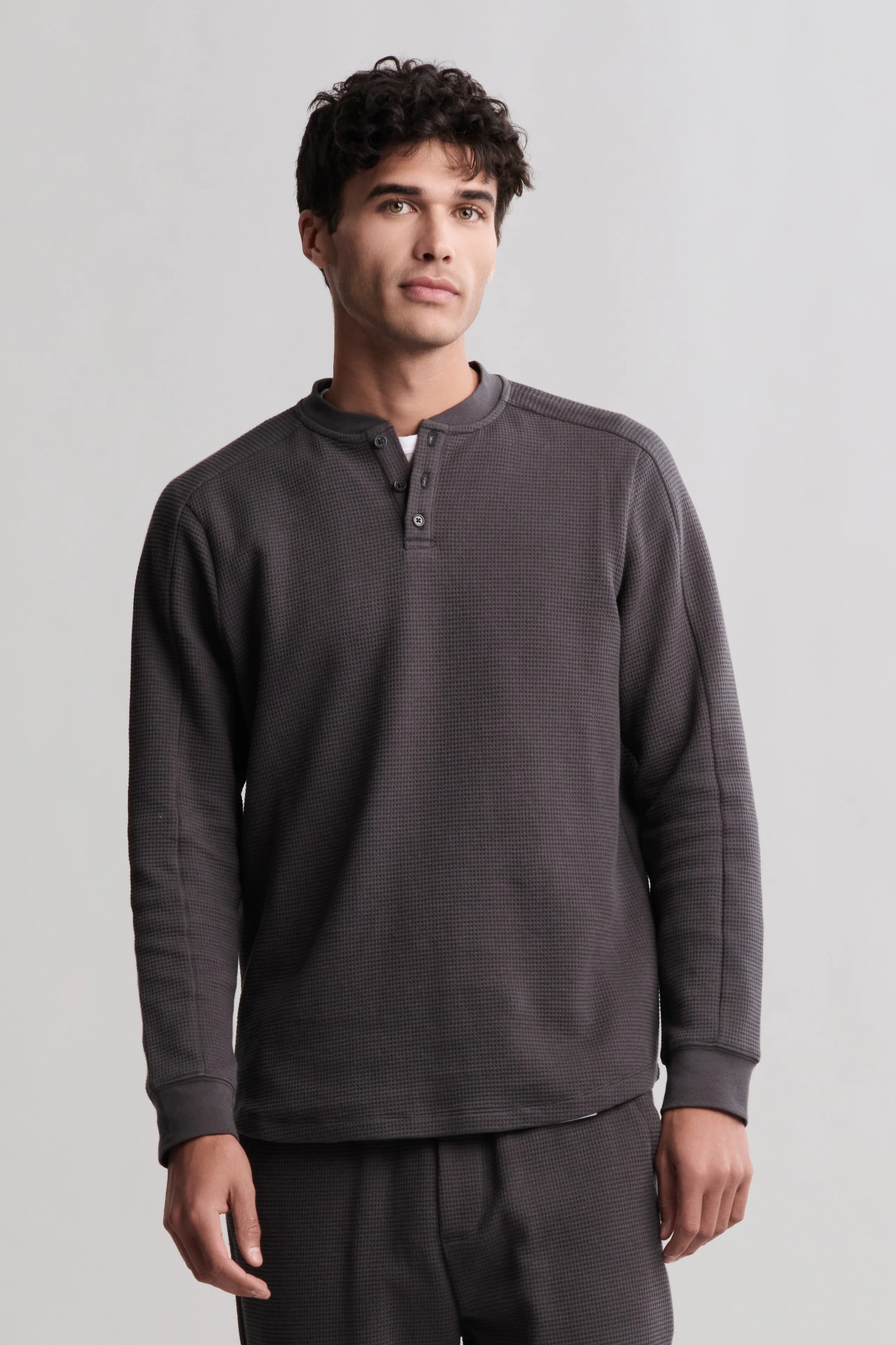 Waffle Thermal Henley - Image 7