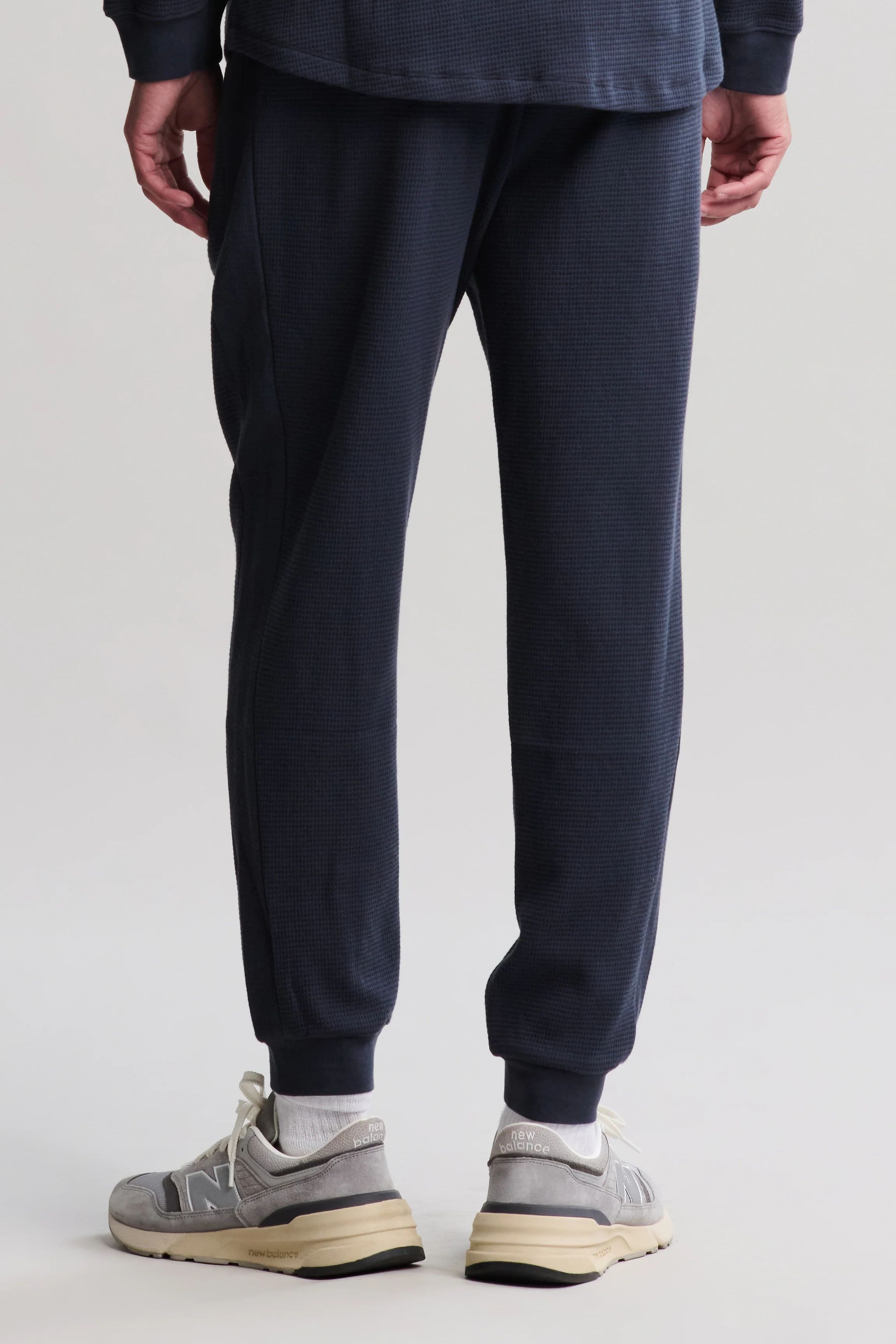 Waffle Thermal Jogger - Image 3