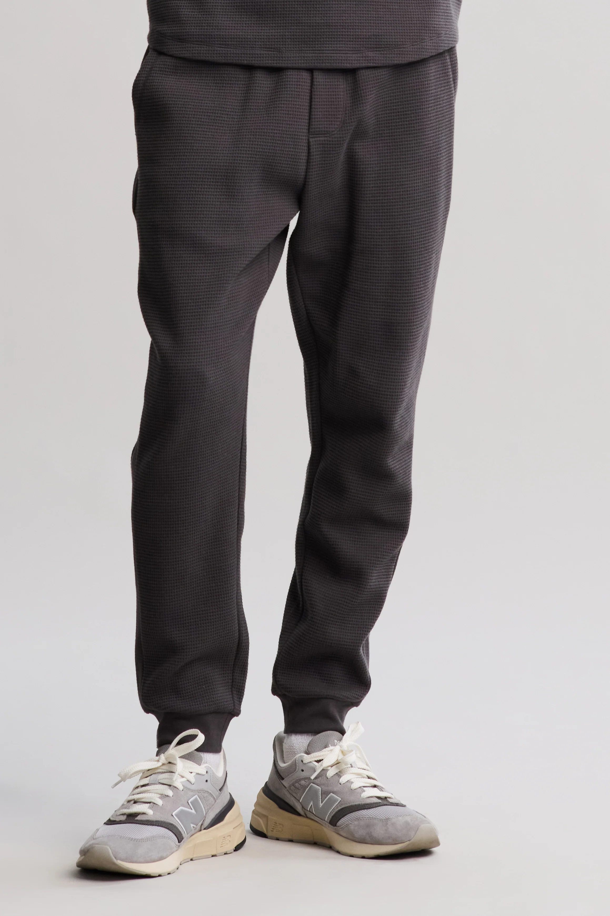 Waffle Thermal Jogger - Image 4