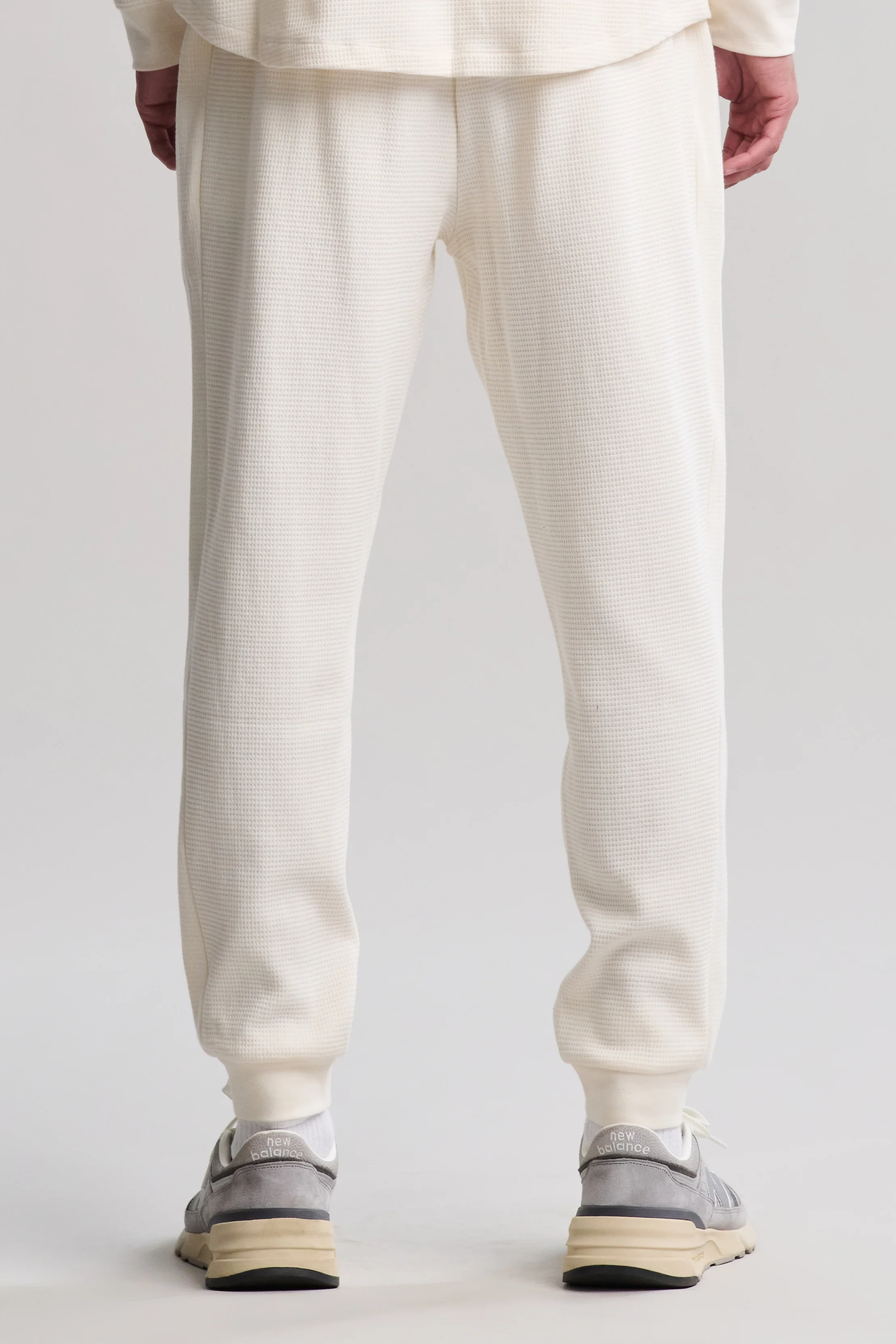 Waffle Thermal Jogger - Image 9
