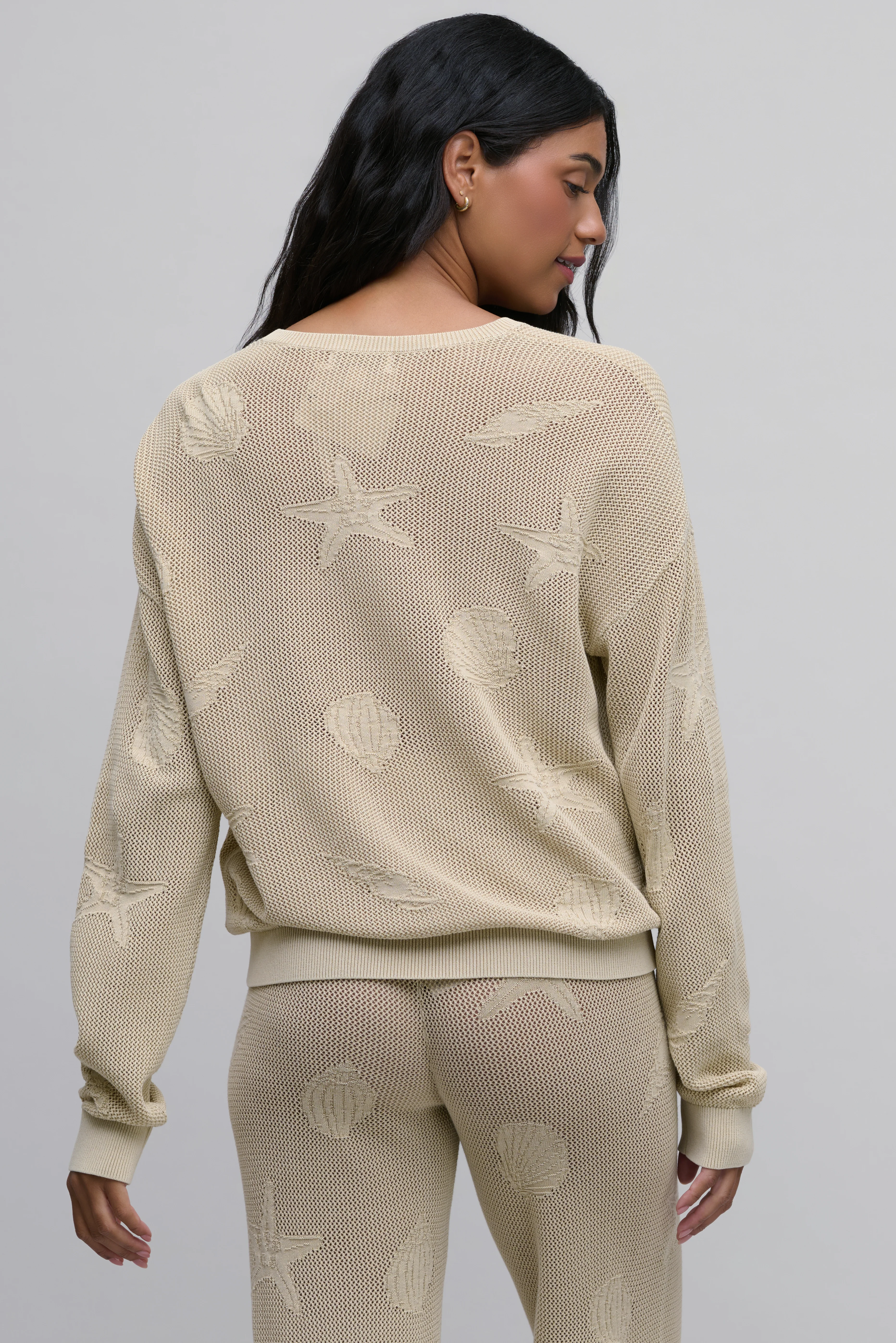 Sunbleached Shell Motif Crew Neck Pullover - Image 3